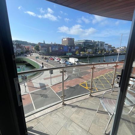 Fabulous And Sunny 2 Bed Apartment, In City Centre Cork Zewnętrze zdjęcie