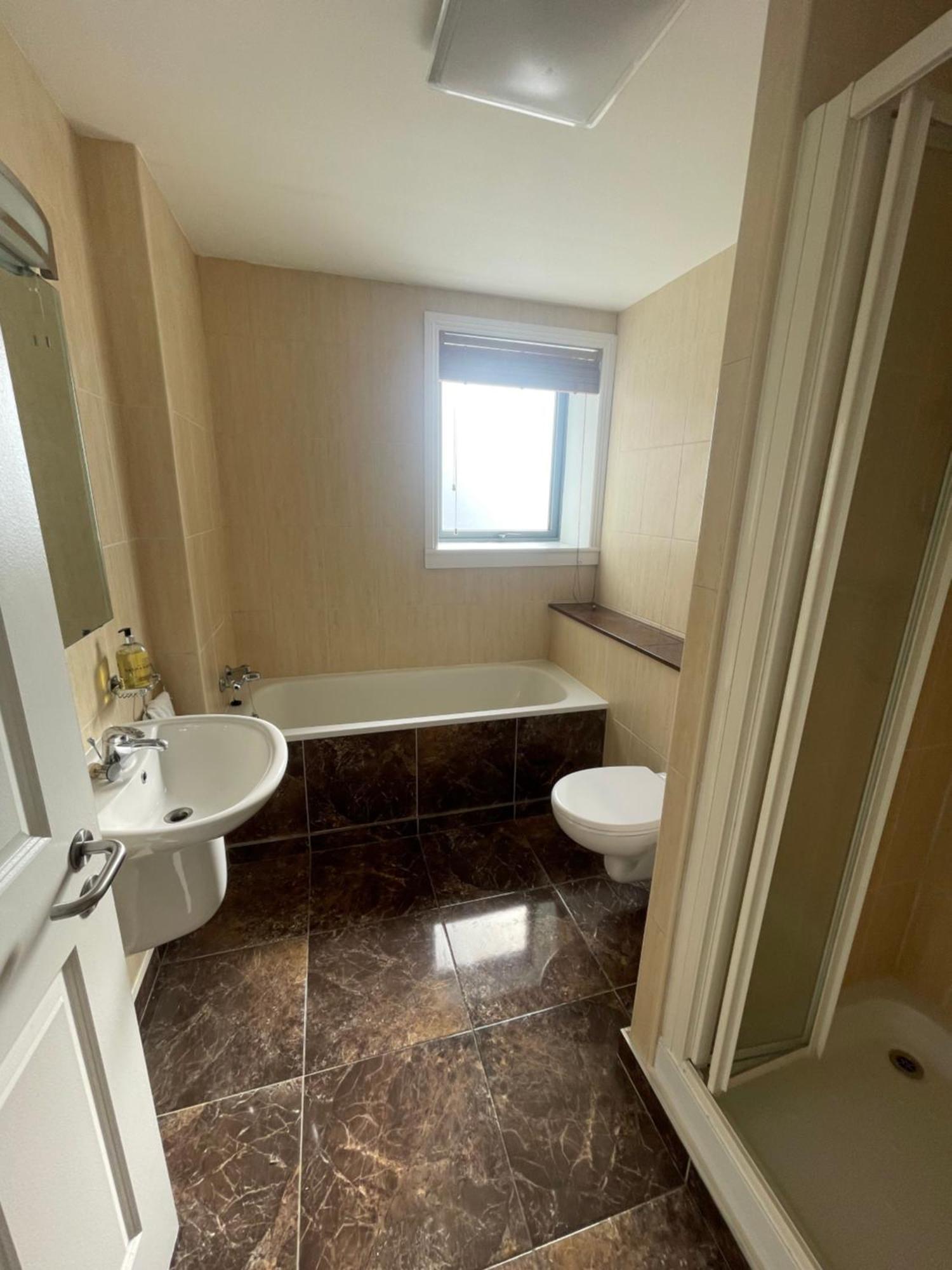 Fabulous And Sunny 2 Bed Apartment, In City Centre Cork Zewnętrze zdjęcie
